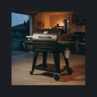 Pit Boss Navigator 850